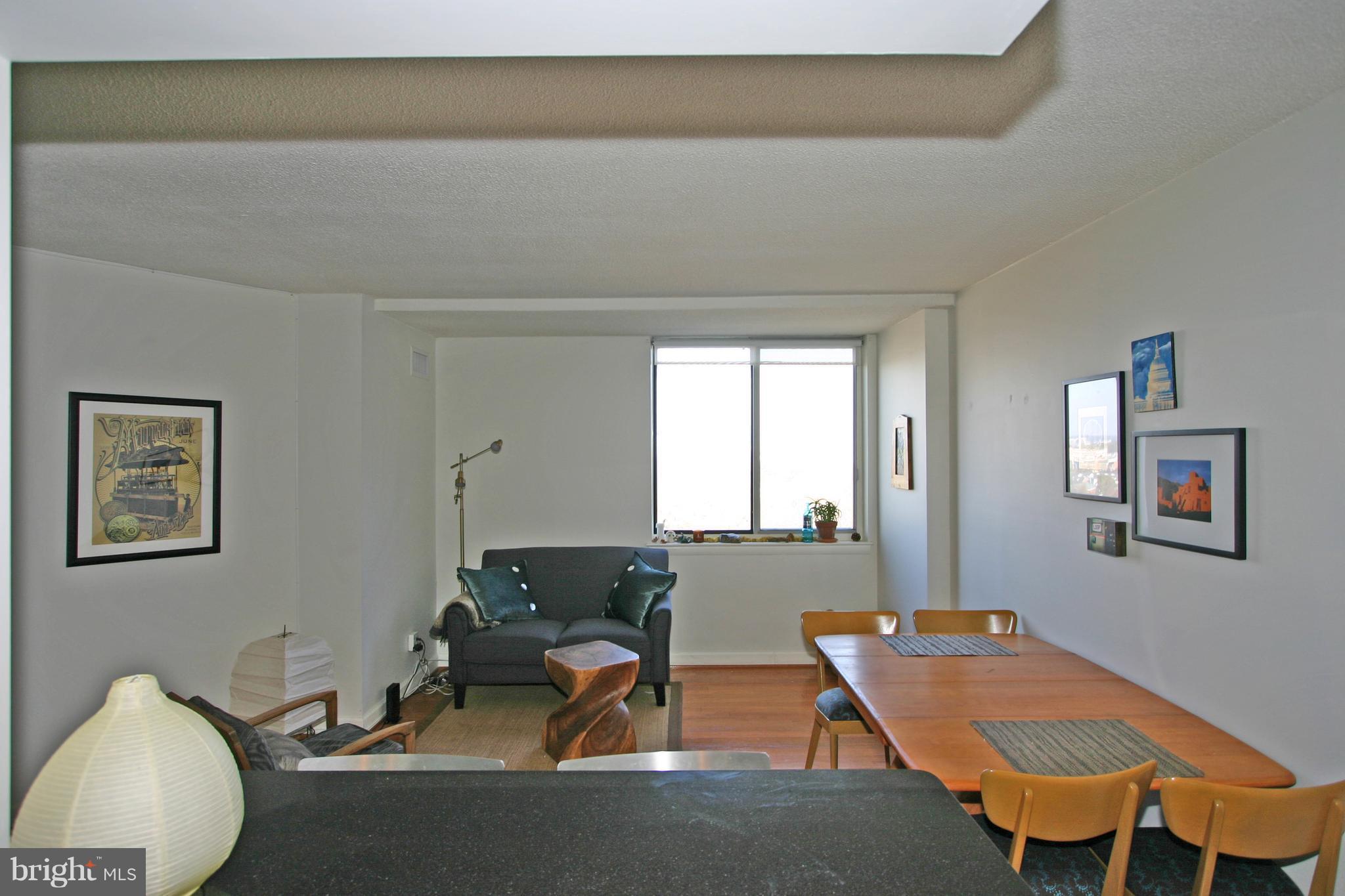 MARINA TOWERS - Residential