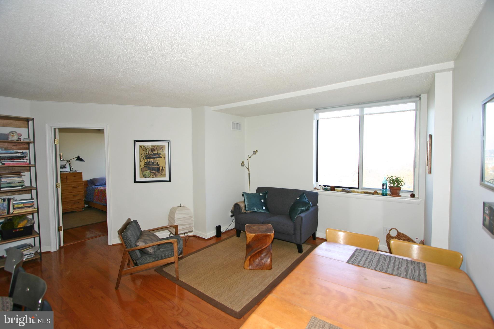 MARINA TOWERS - Residential