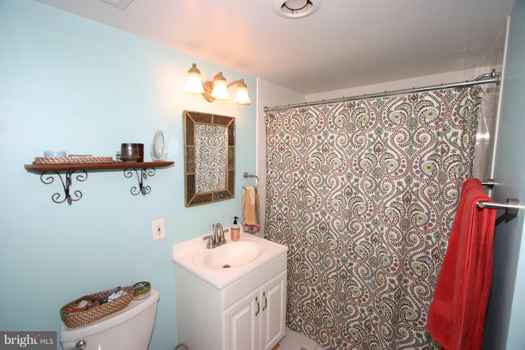 MARINA TOWERS - Residential