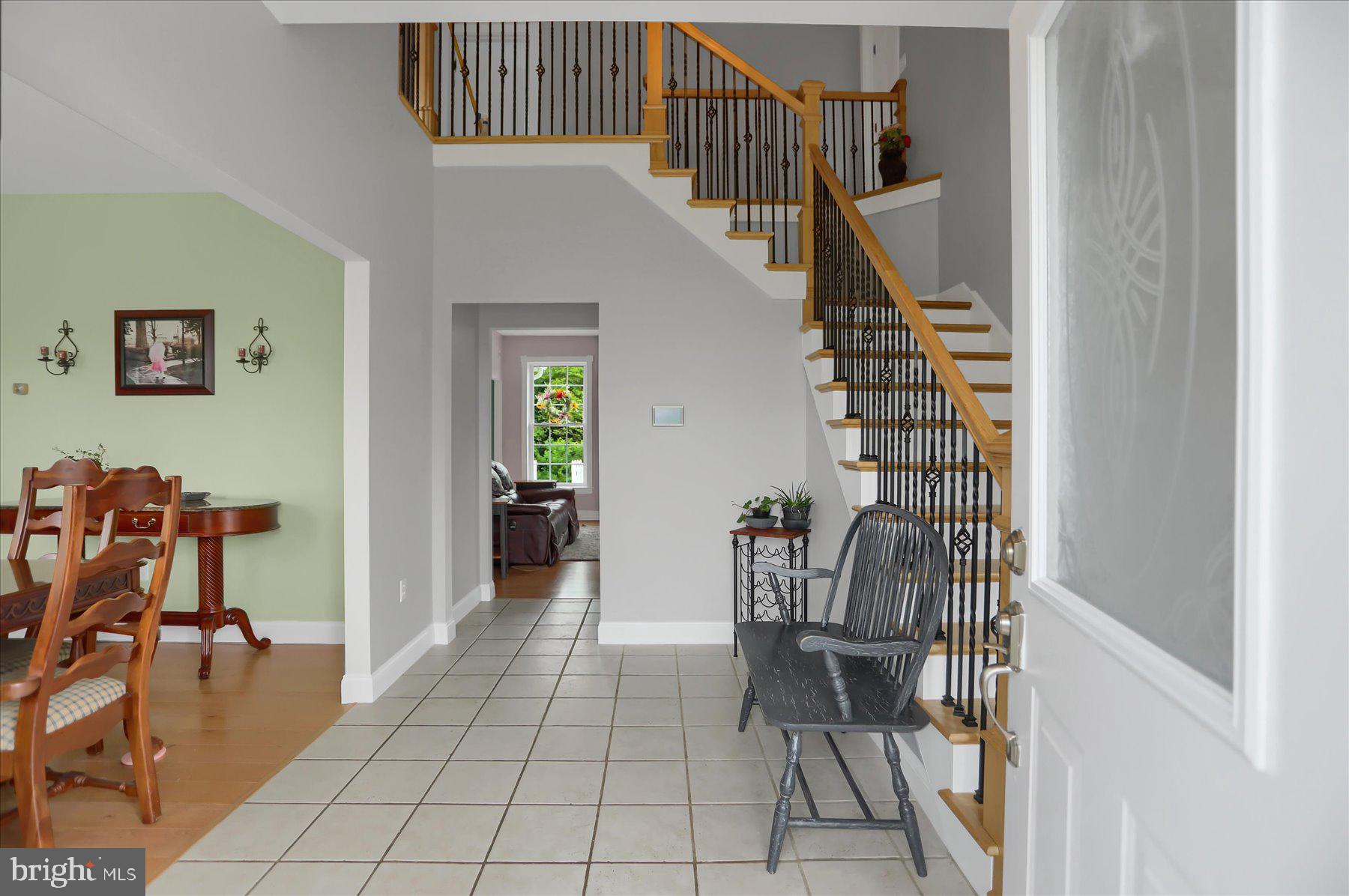 304 DOGWOOD LANE