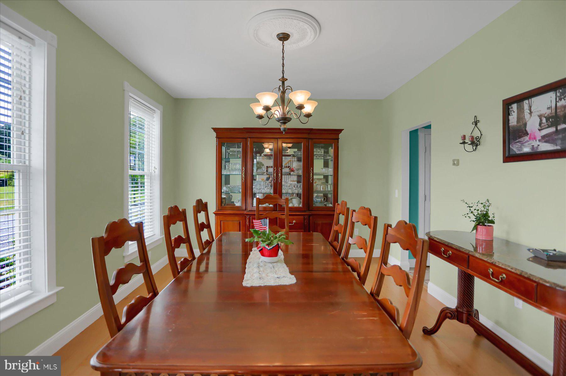 304 DOGWOOD LANE