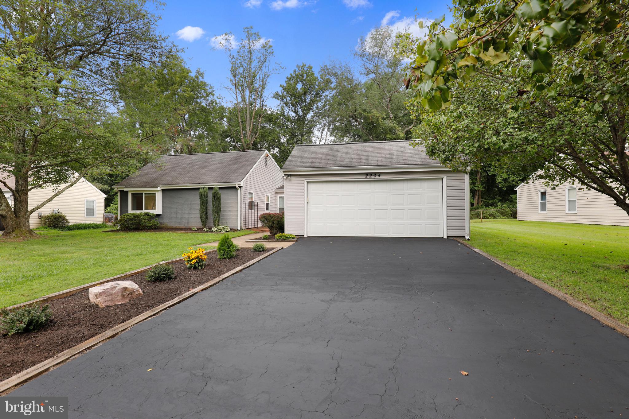 POINTER RIDGE AT COLLINGTON - Residential