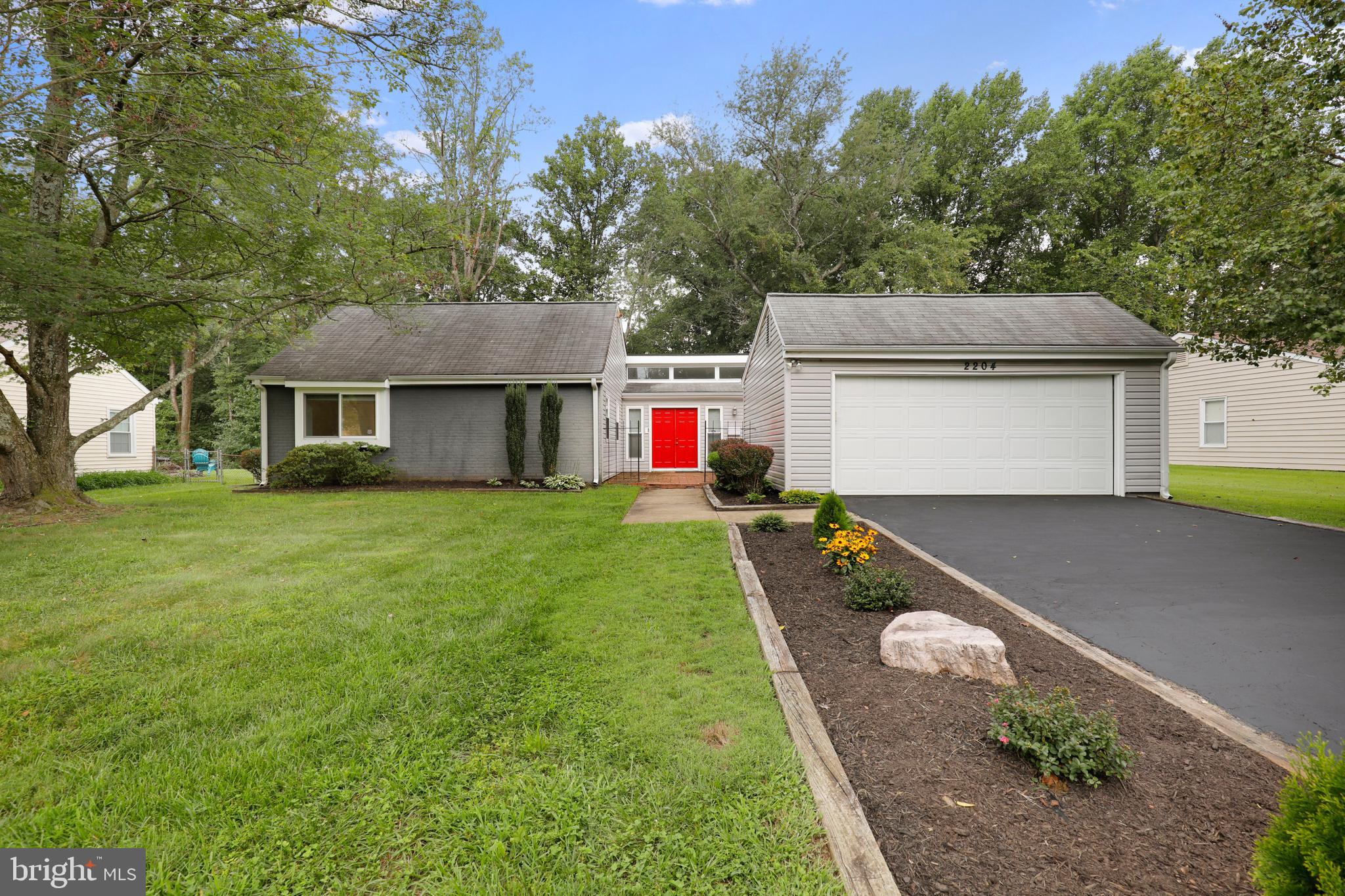 POINTER RIDGE AT COLLINGTON - Residential