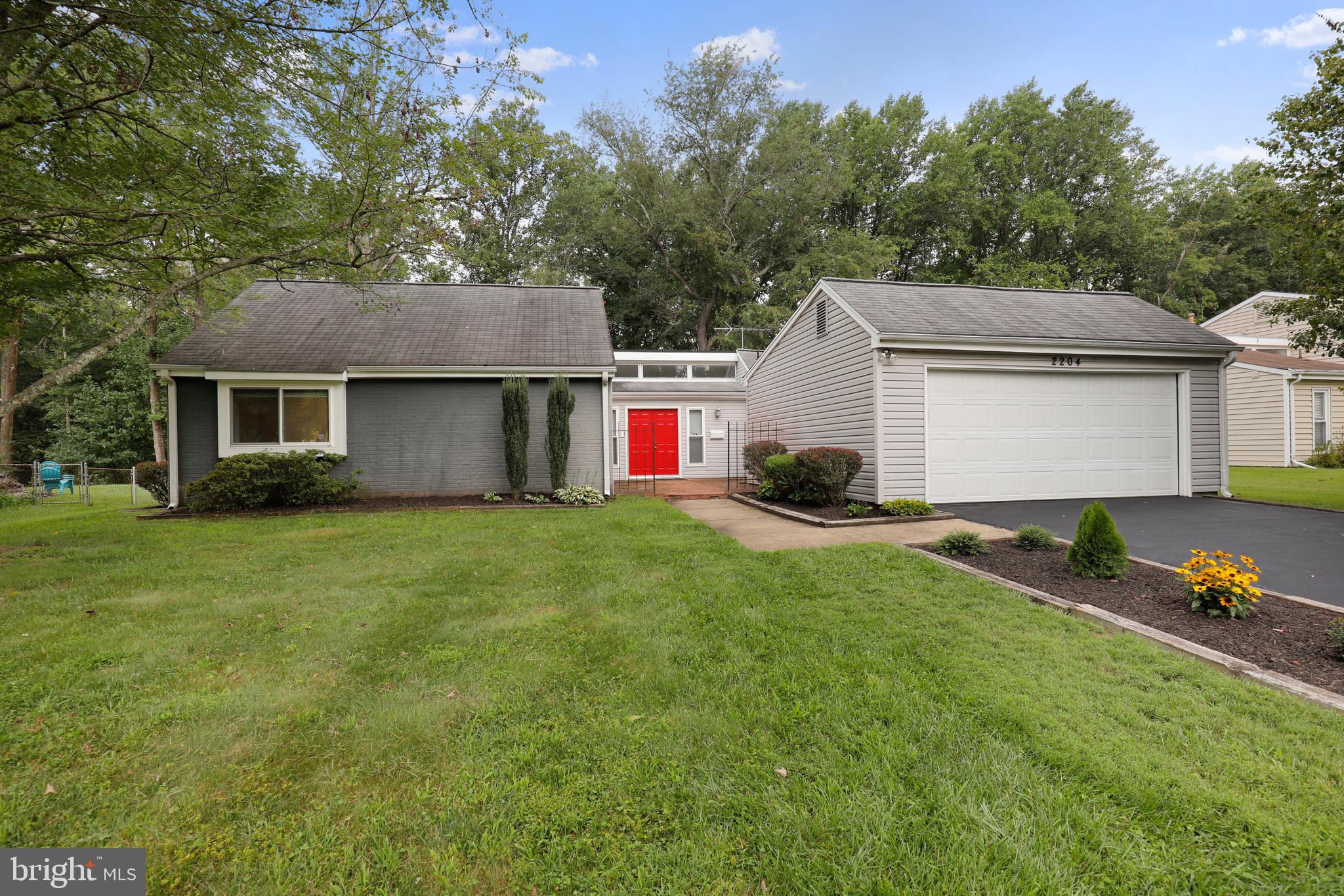 POINTER RIDGE AT COLLINGTON - Residential