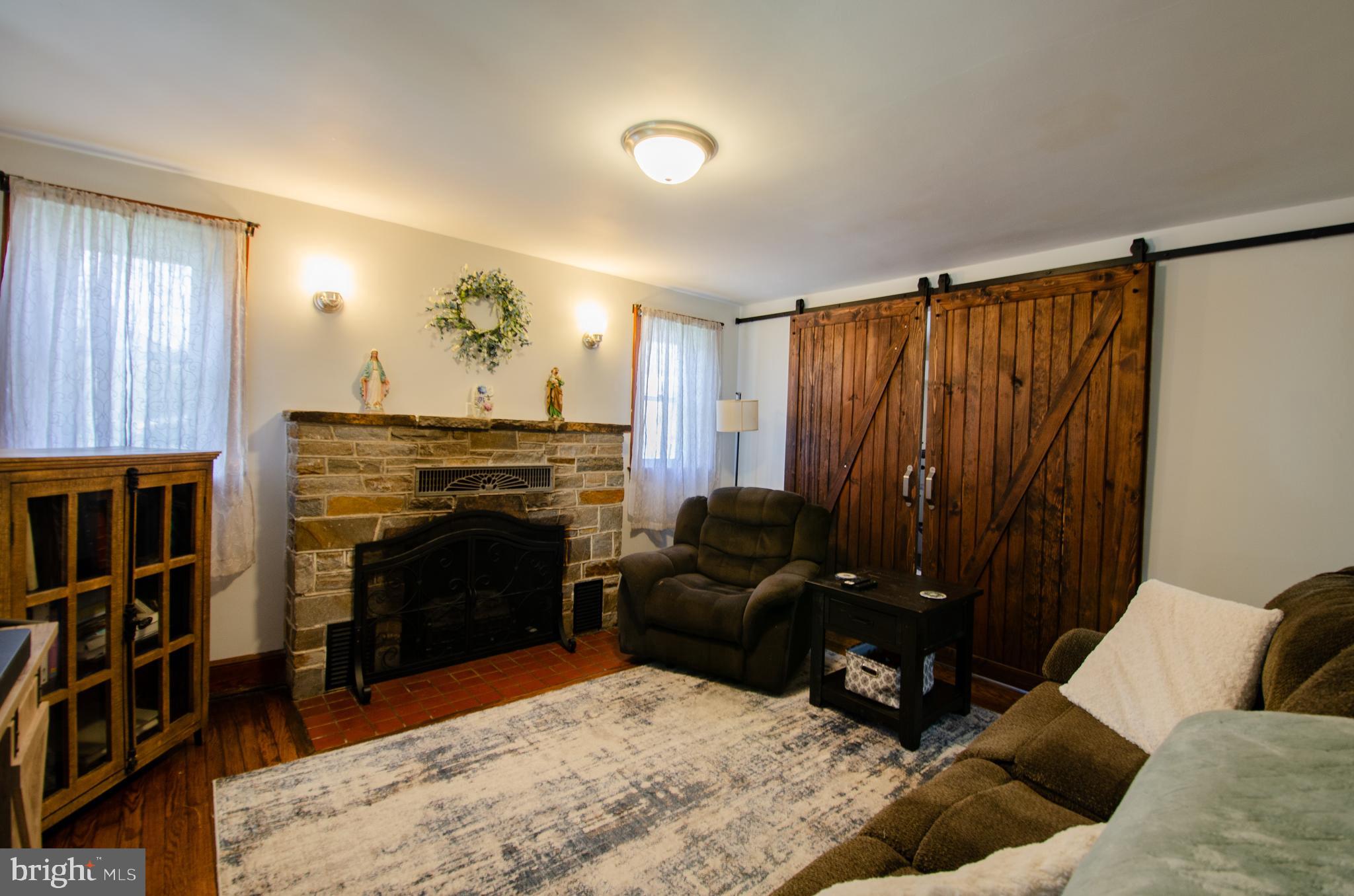 CASHTOWN AREA - Residential