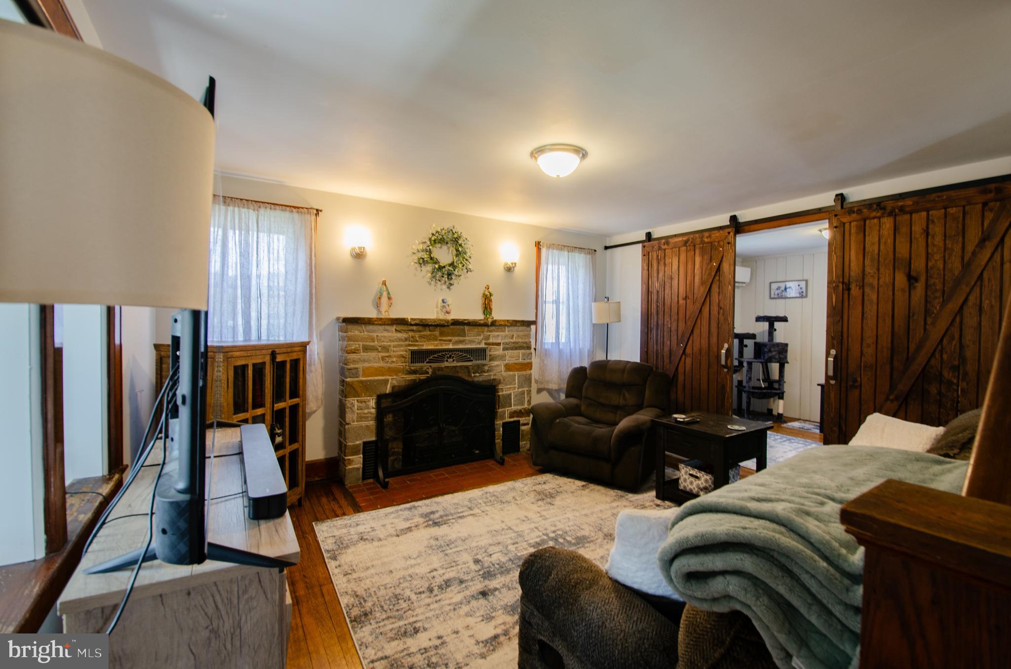 CASHTOWN AREA - Residential