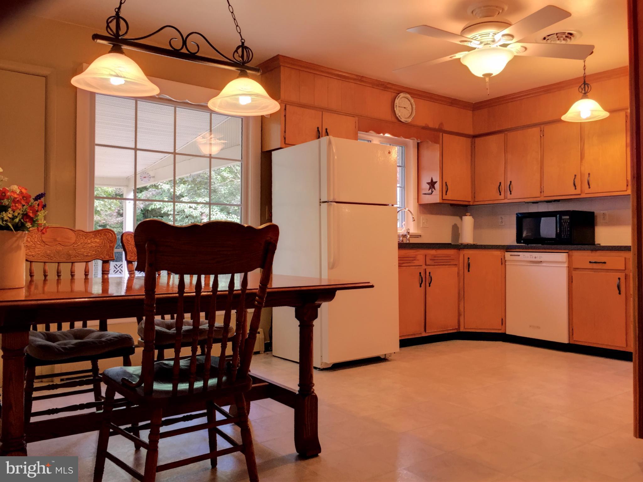 HILLSIDE ESTATES - Residential