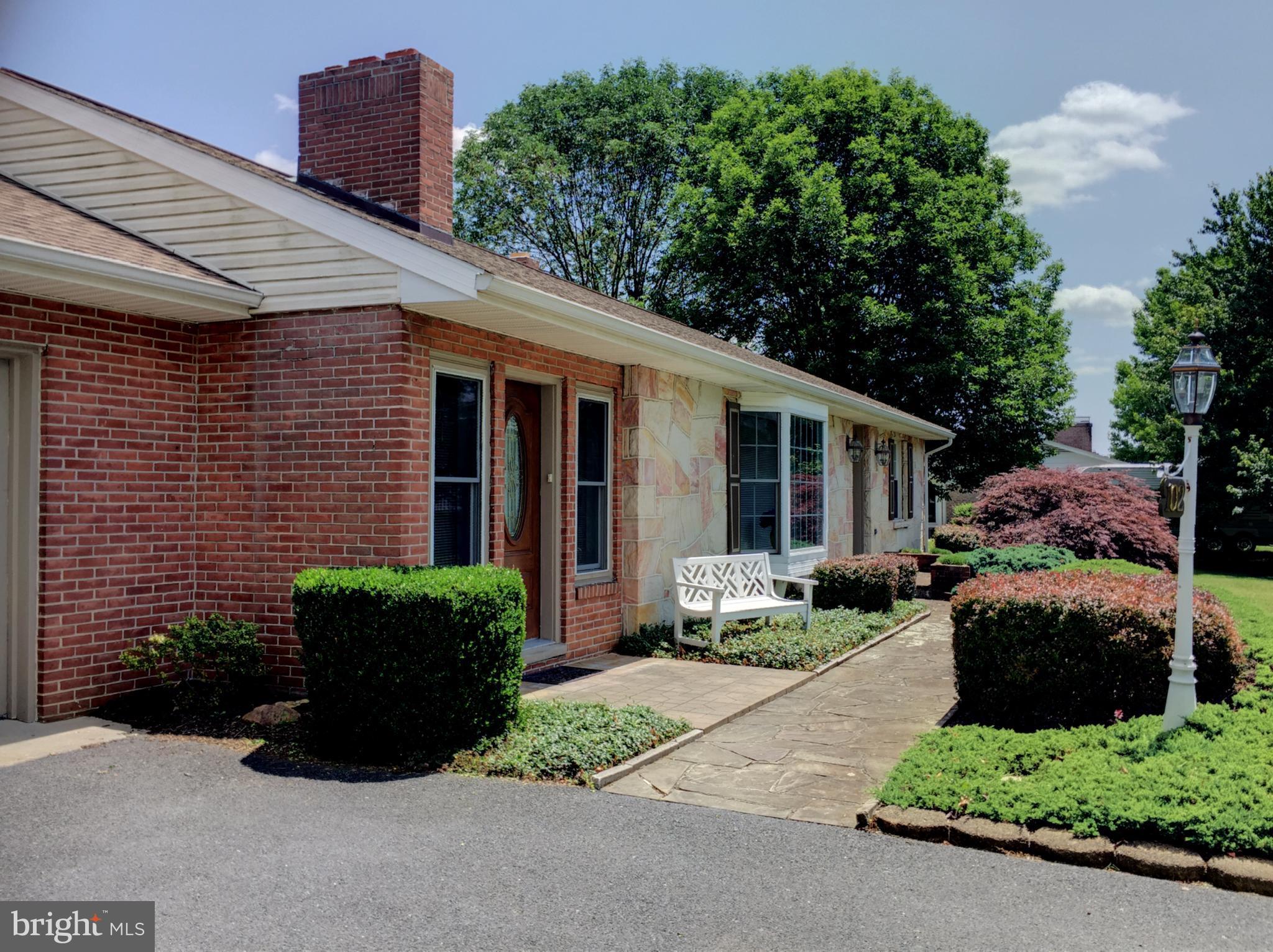 HILLSIDE ESTATES - Residential