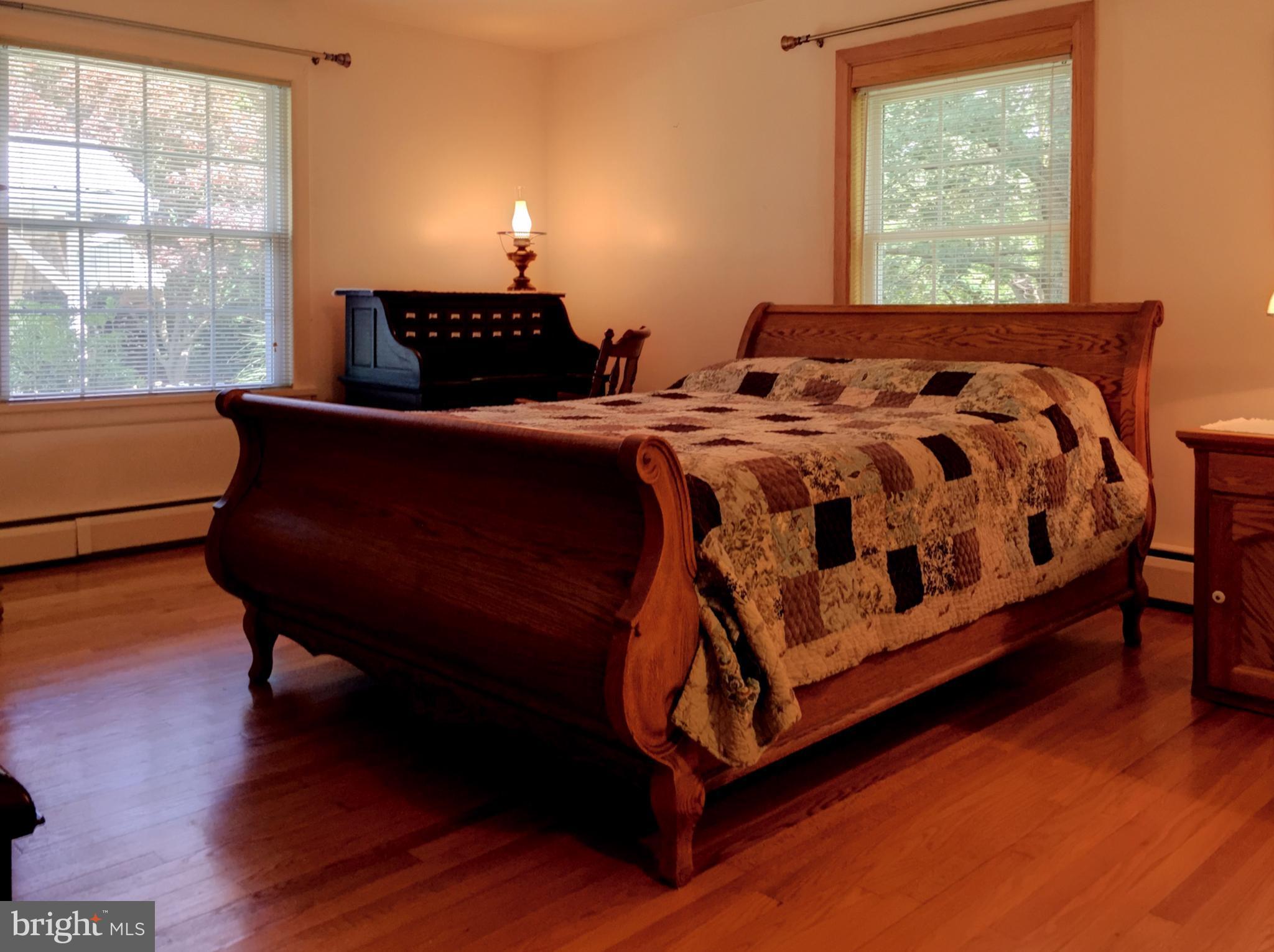 HILLSIDE ESTATES - Residential