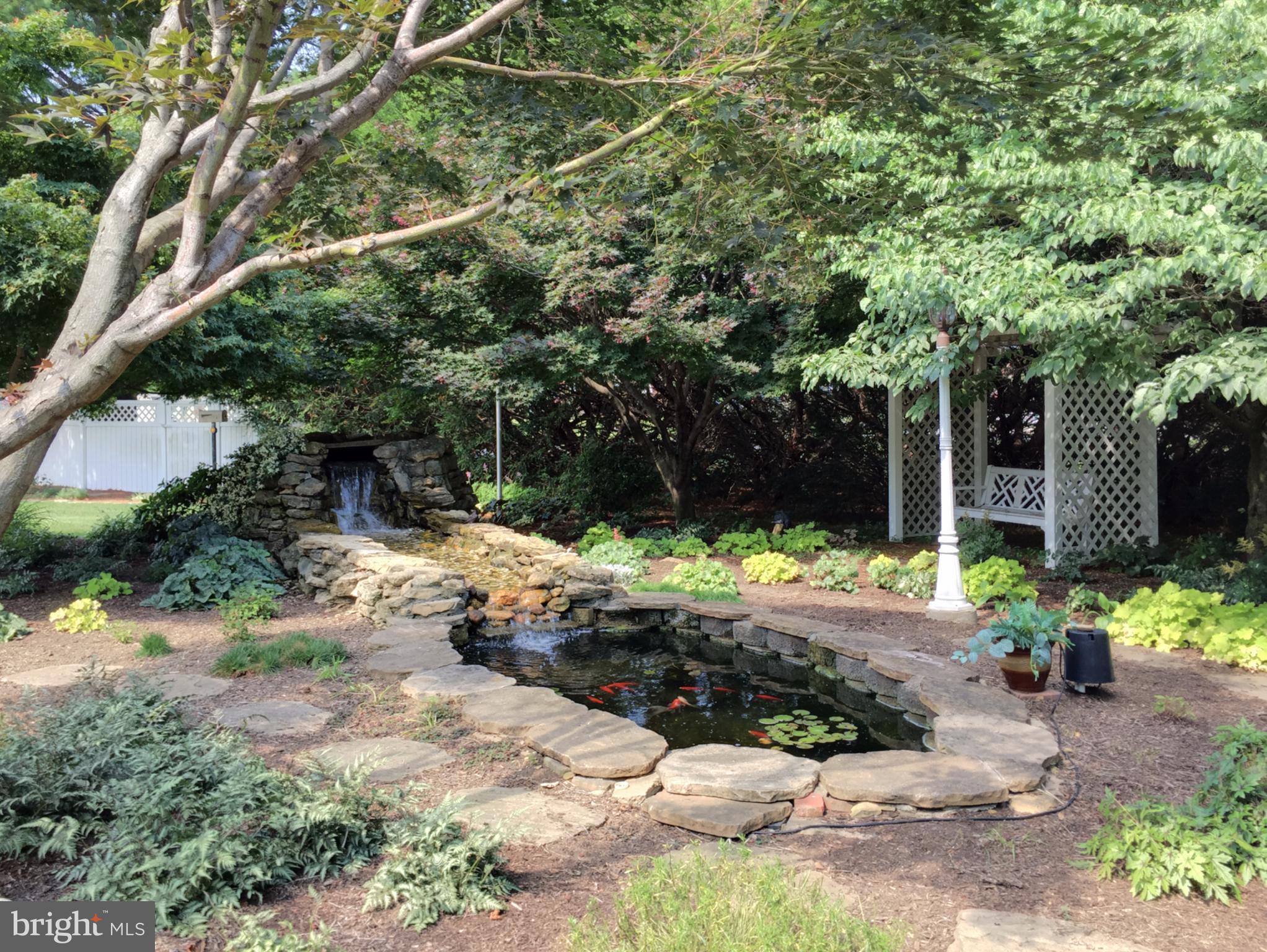 HILLSIDE ESTATES - Residential