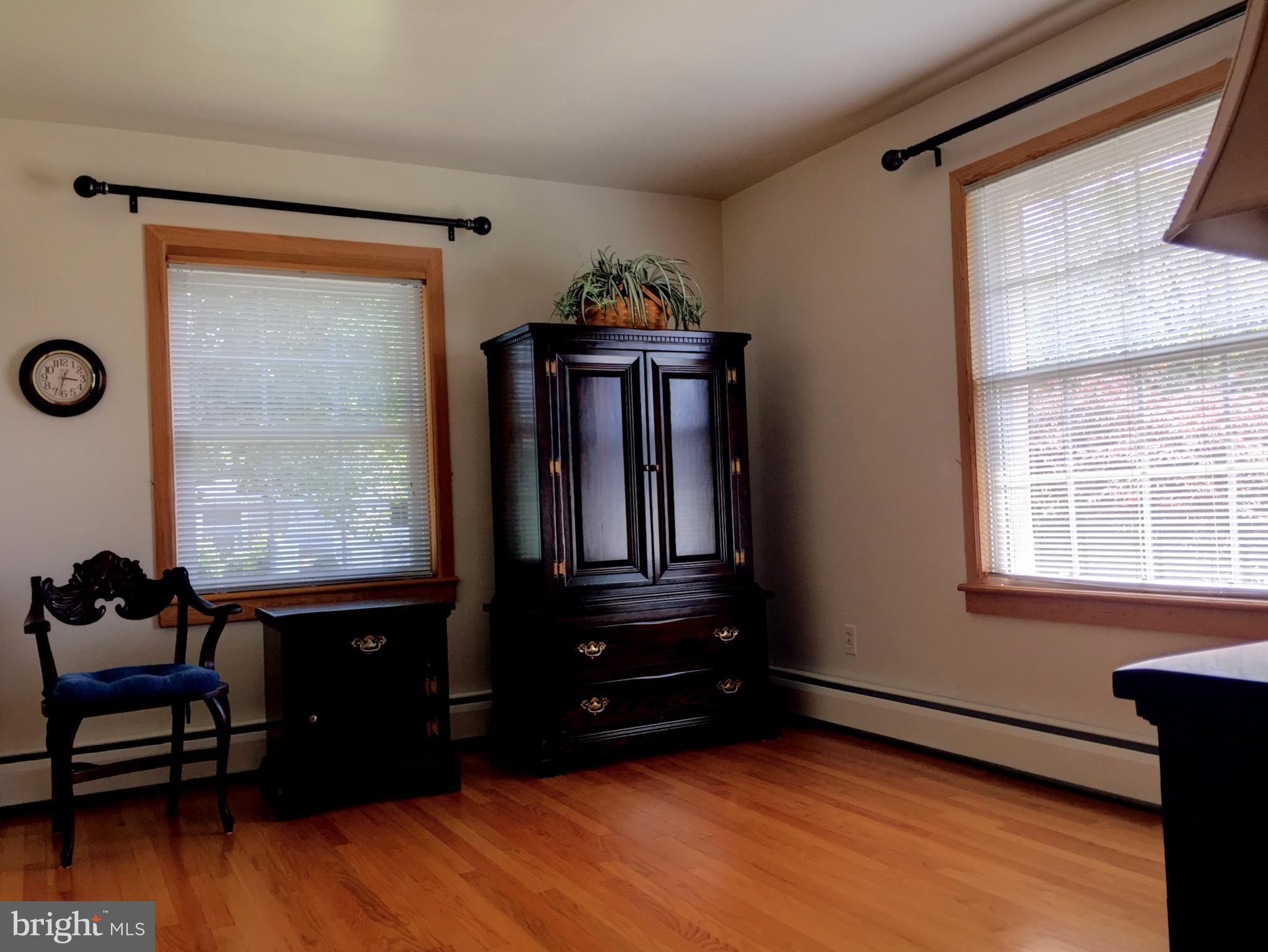 HILLSIDE ESTATES - Residential