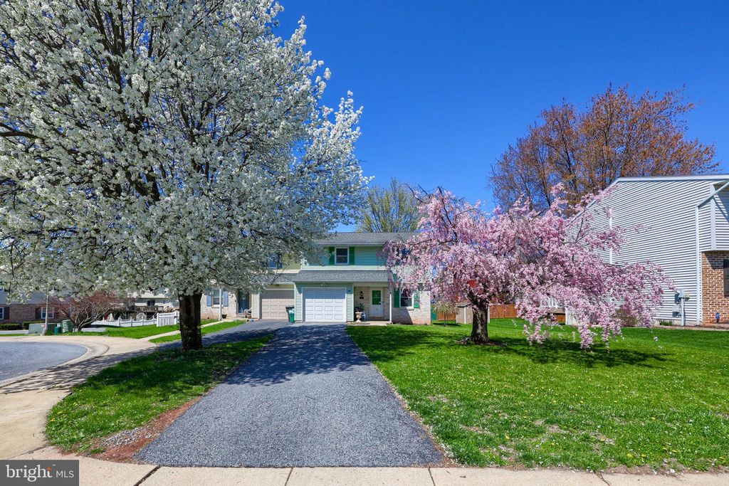 Photo of 154 Julie Ann Court, EPHRATA, PA 17522 (MLS # PALA2085932)