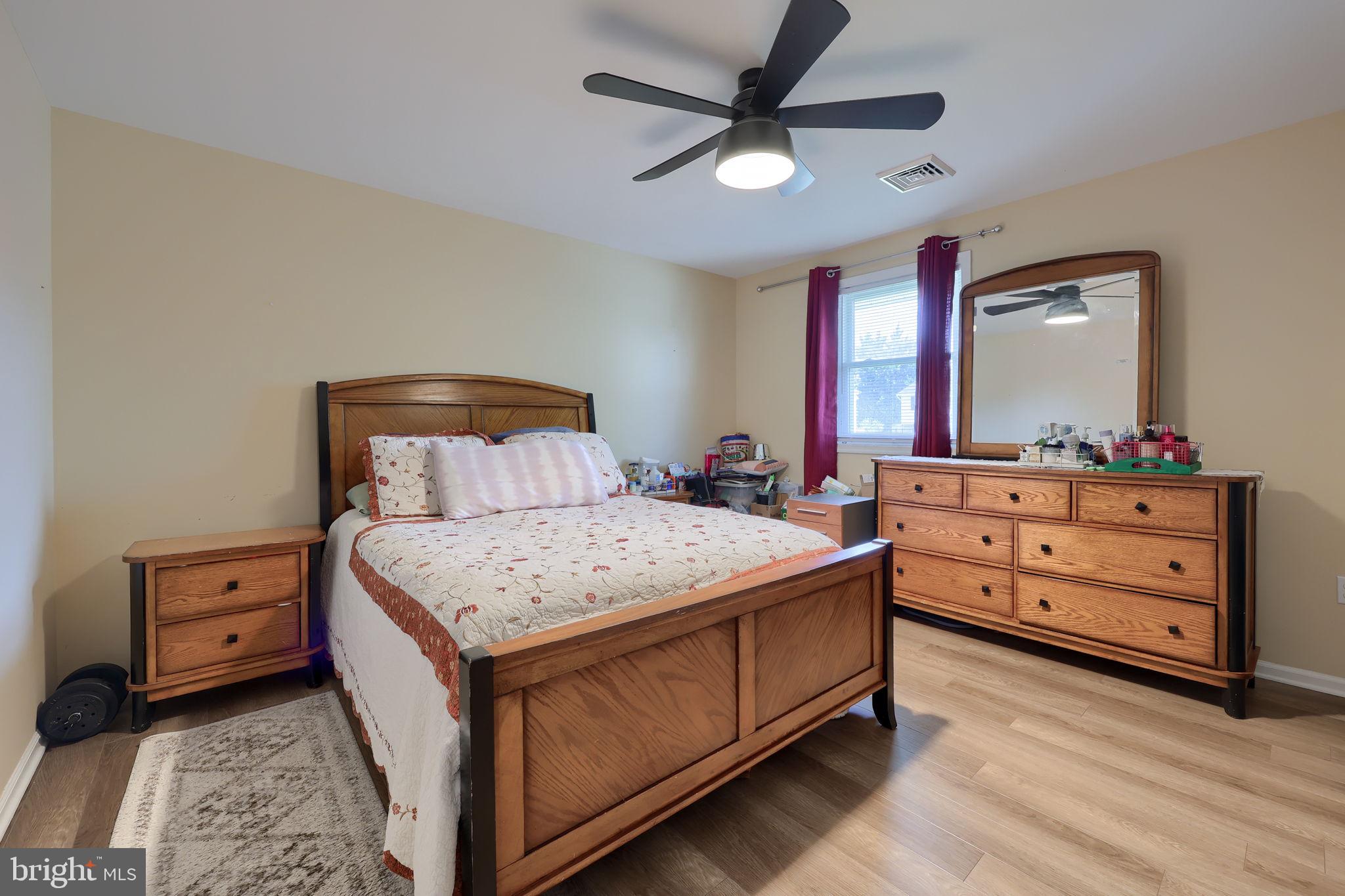 EPHRATA - Residential