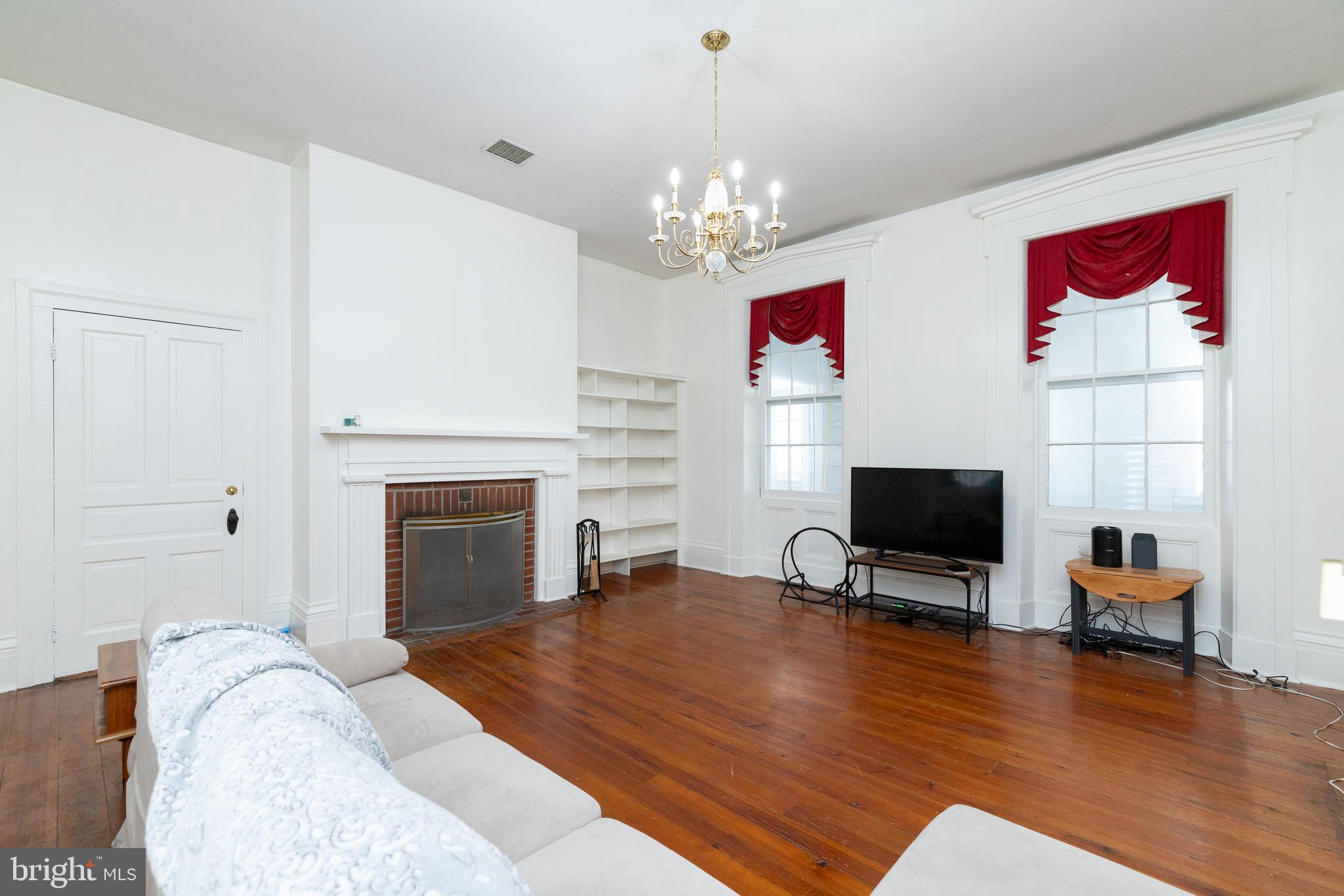 5378 MAIN STREET