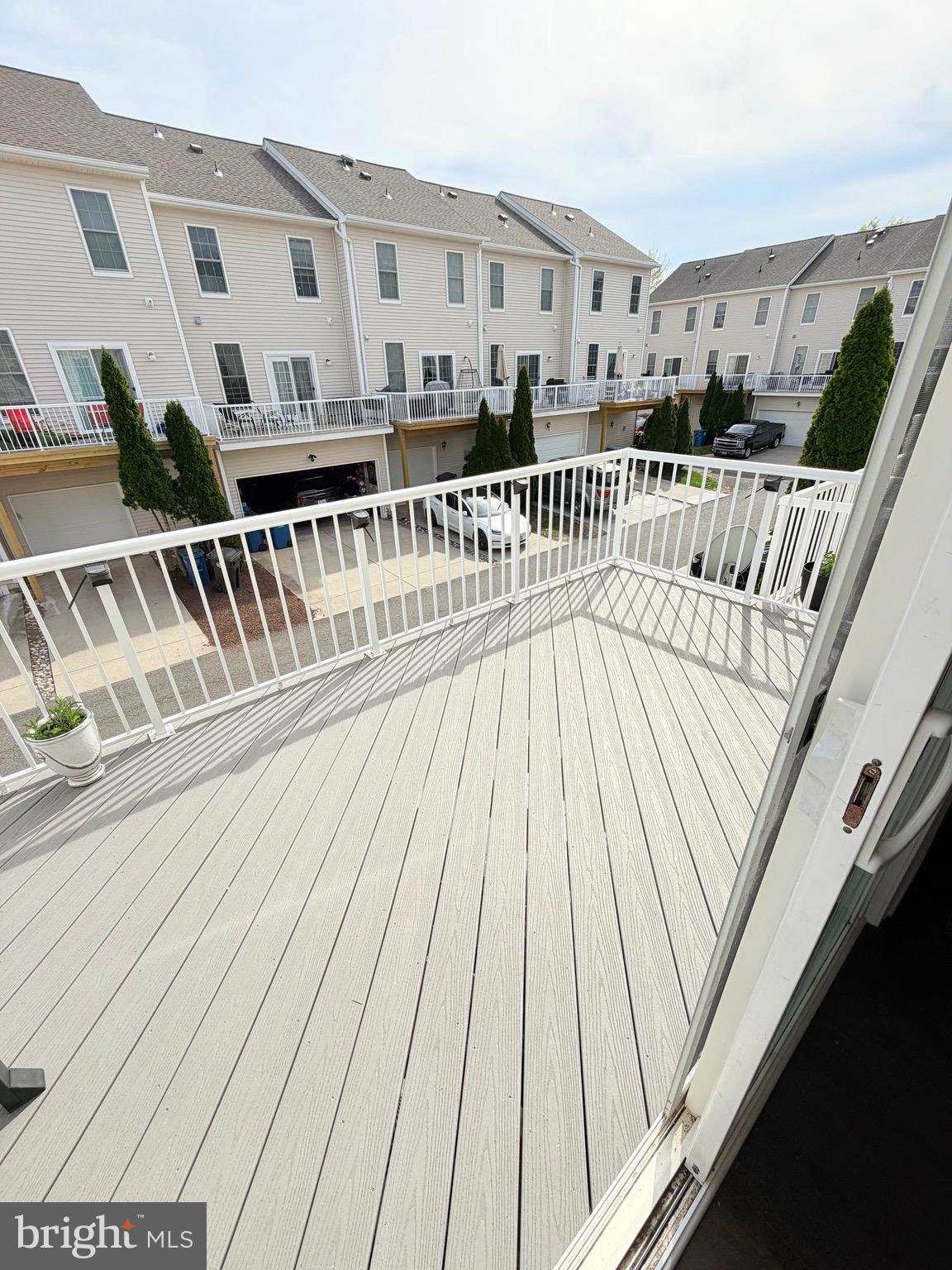 AMBERLEA AT SOUTH RIDING - Residential