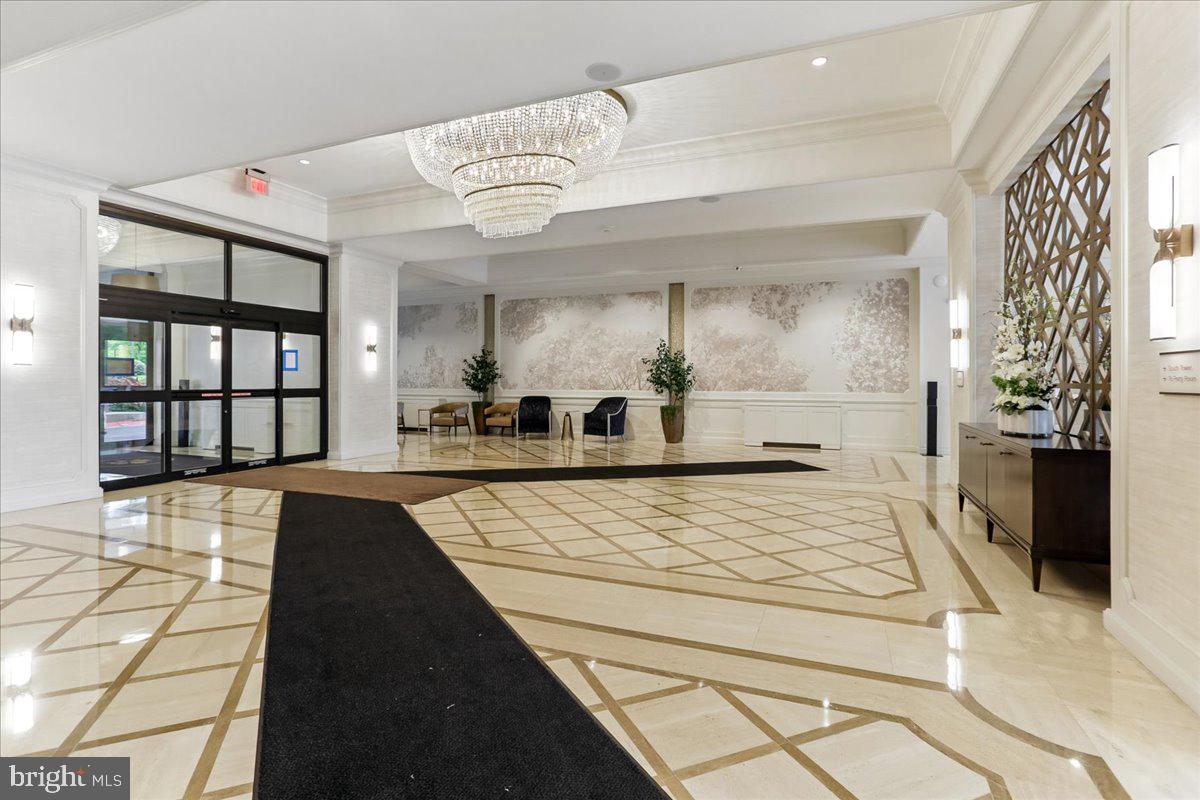 5225 POOKS HILL ROAD 826N