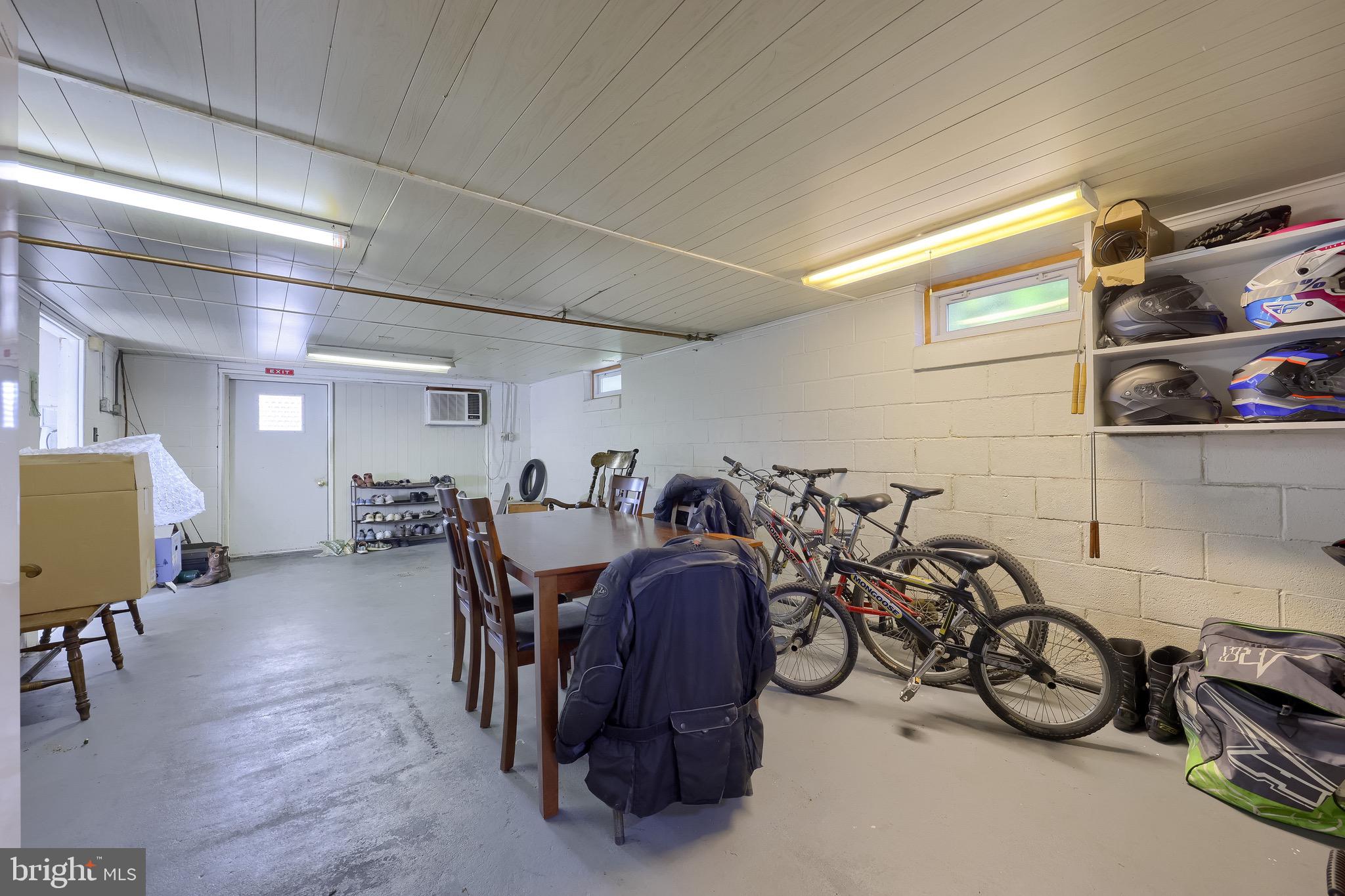 DENVER BOROUGH - Residential