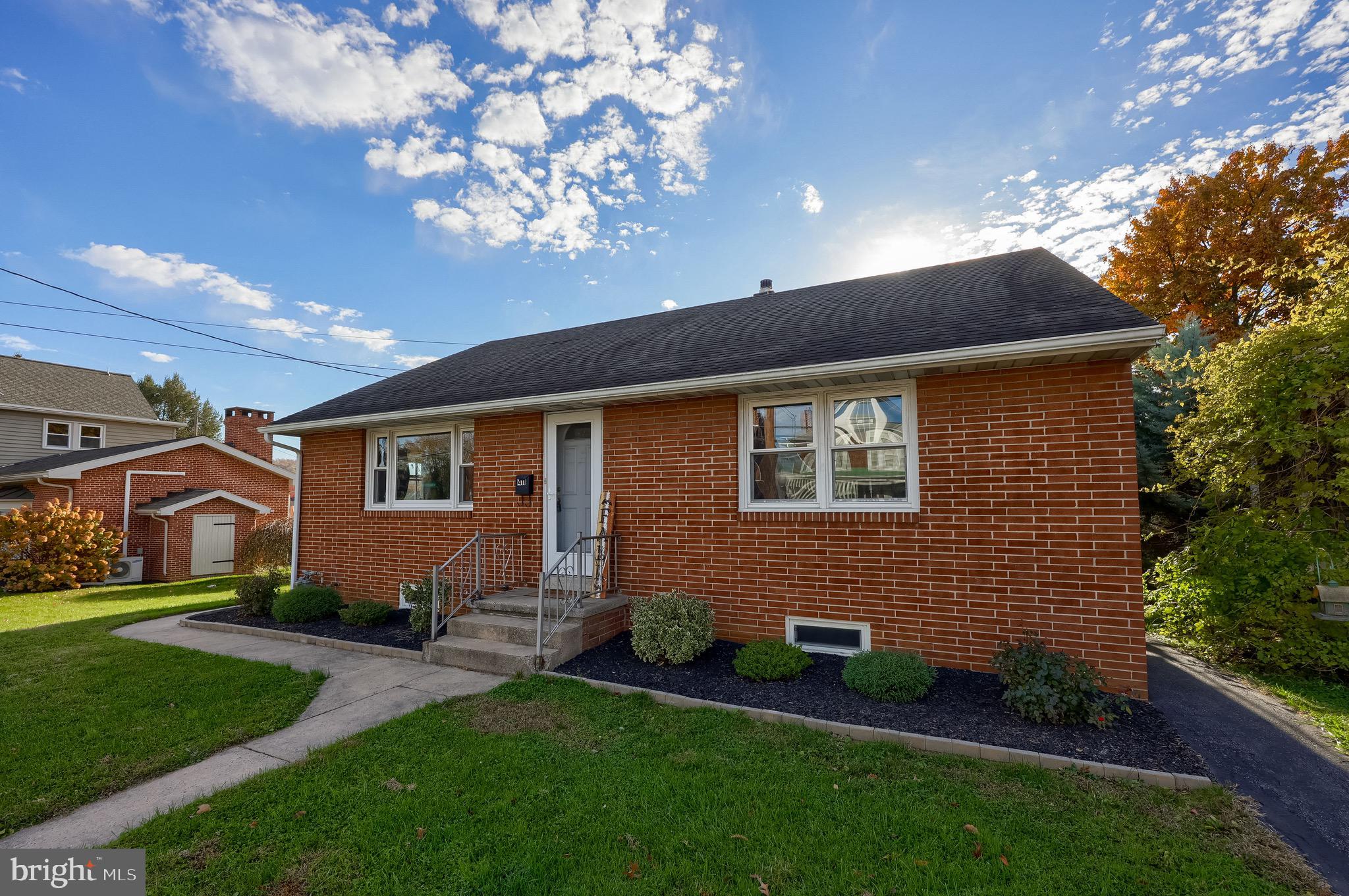 DENVER BOROUGH - Residential