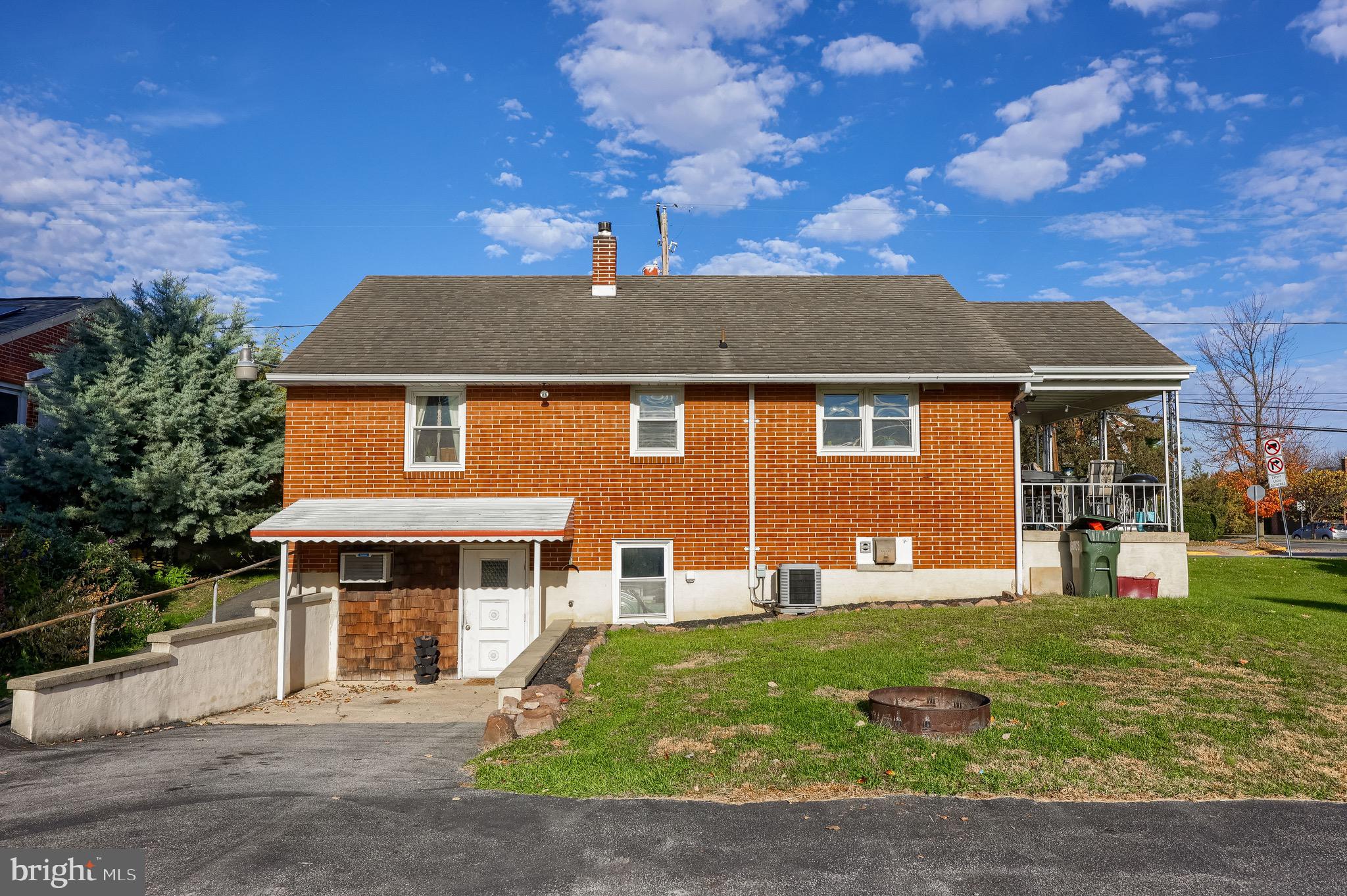 DENVER BOROUGH - Residential