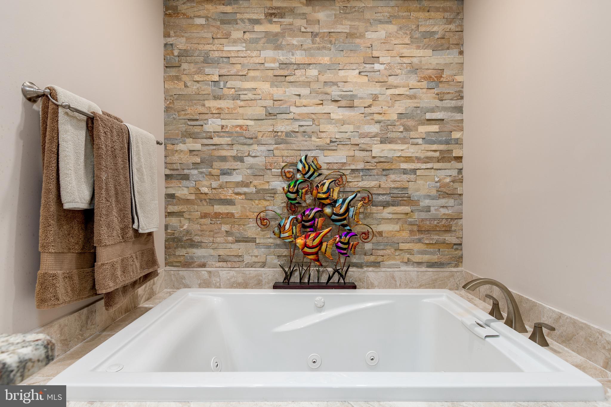 CAINE WOODS - Residential