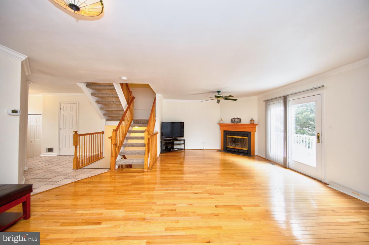 SOUTH HAMPTON - Residential