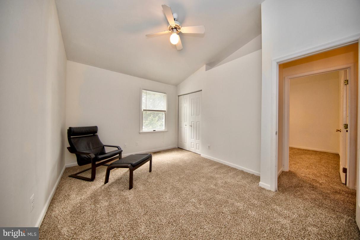 SOUTH HAMPTON - Residential