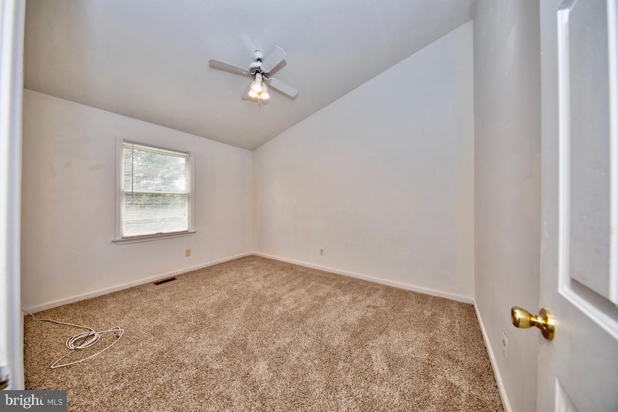 SOUTH HAMPTON - Residential