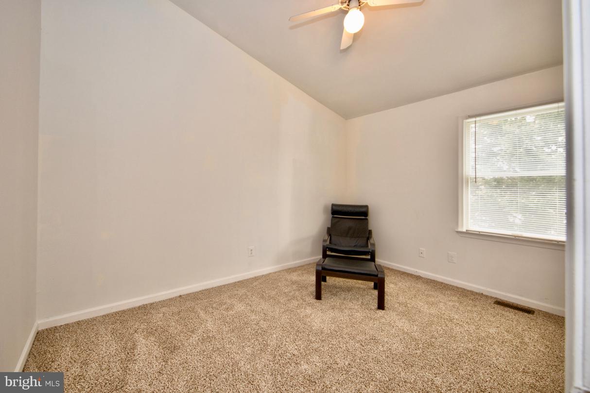 SOUTH HAMPTON - Residential