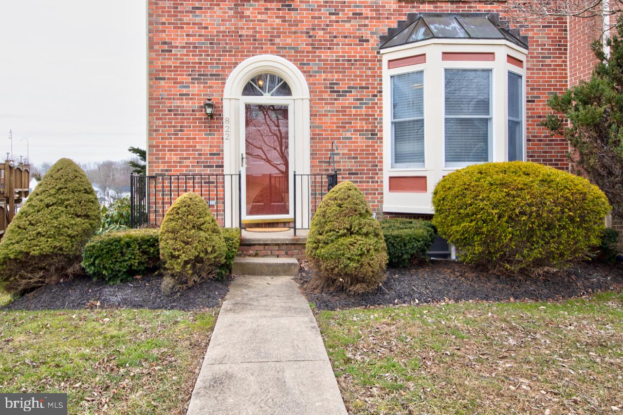 SOUTH HAMPTON - Residential