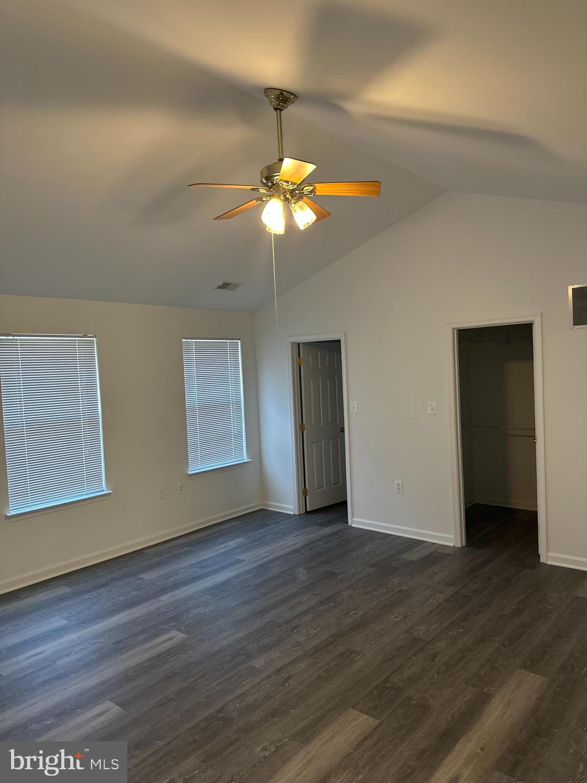 STRAWBERRY HILL EST SUB - Residential