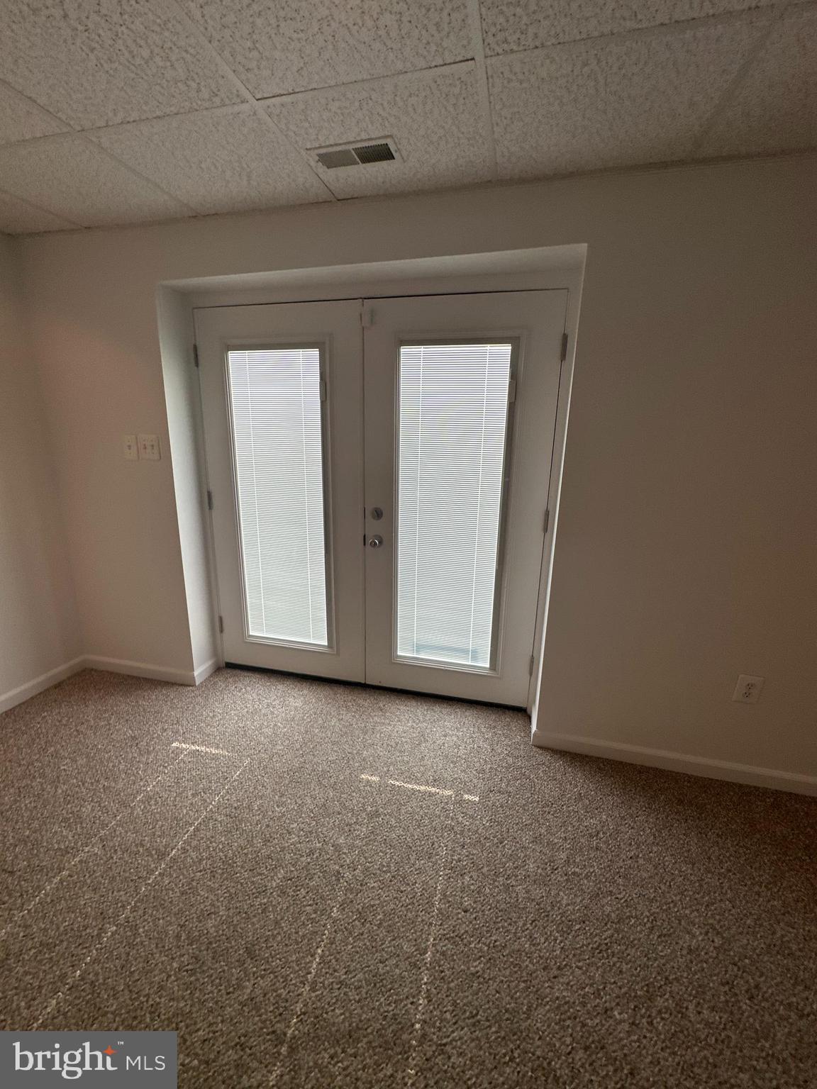 STRAWBERRY HILL EST SUB - Residential