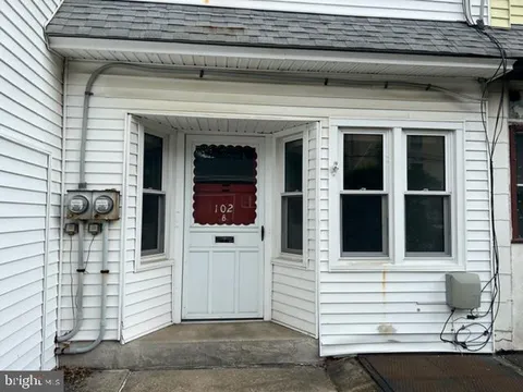 102 Chestnut Street Unit 1ST FLOOR, Audubon, NJ MLS: NJCD2112042