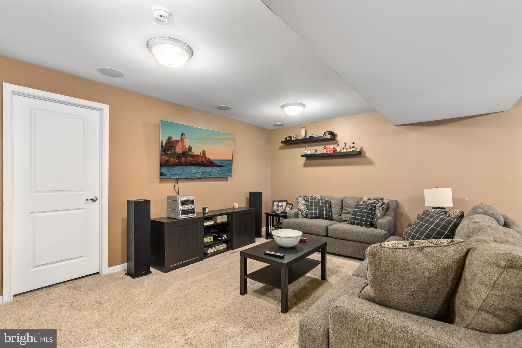 MEDLEY ESTATES - Residential