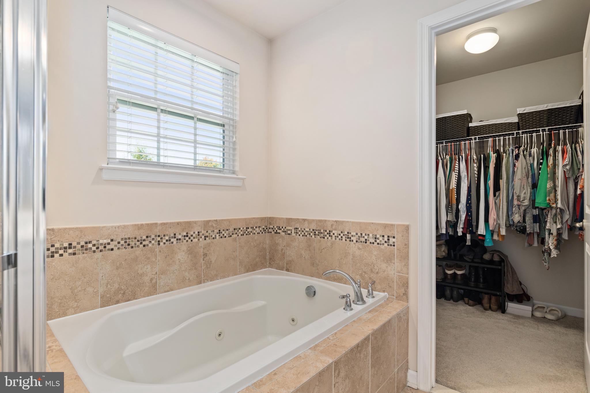 MEDLEY ESTATES - Residential