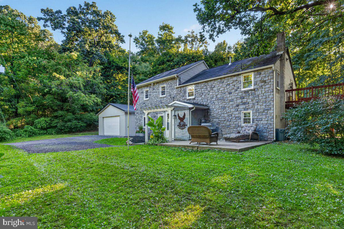 65 HESS LANE