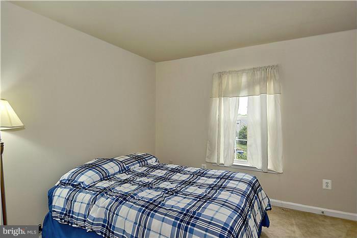 HUNT CLUB ESTATES - Residential