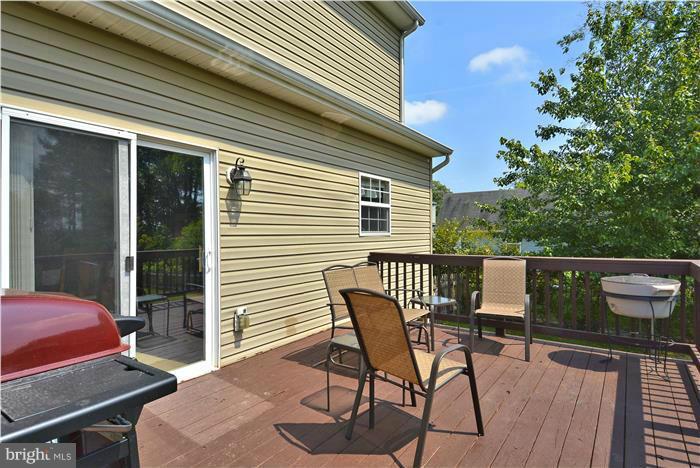 HUNT CLUB ESTATES - Residential