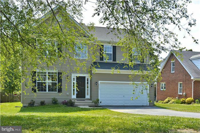 HUNT CLUB ESTATES - Residential