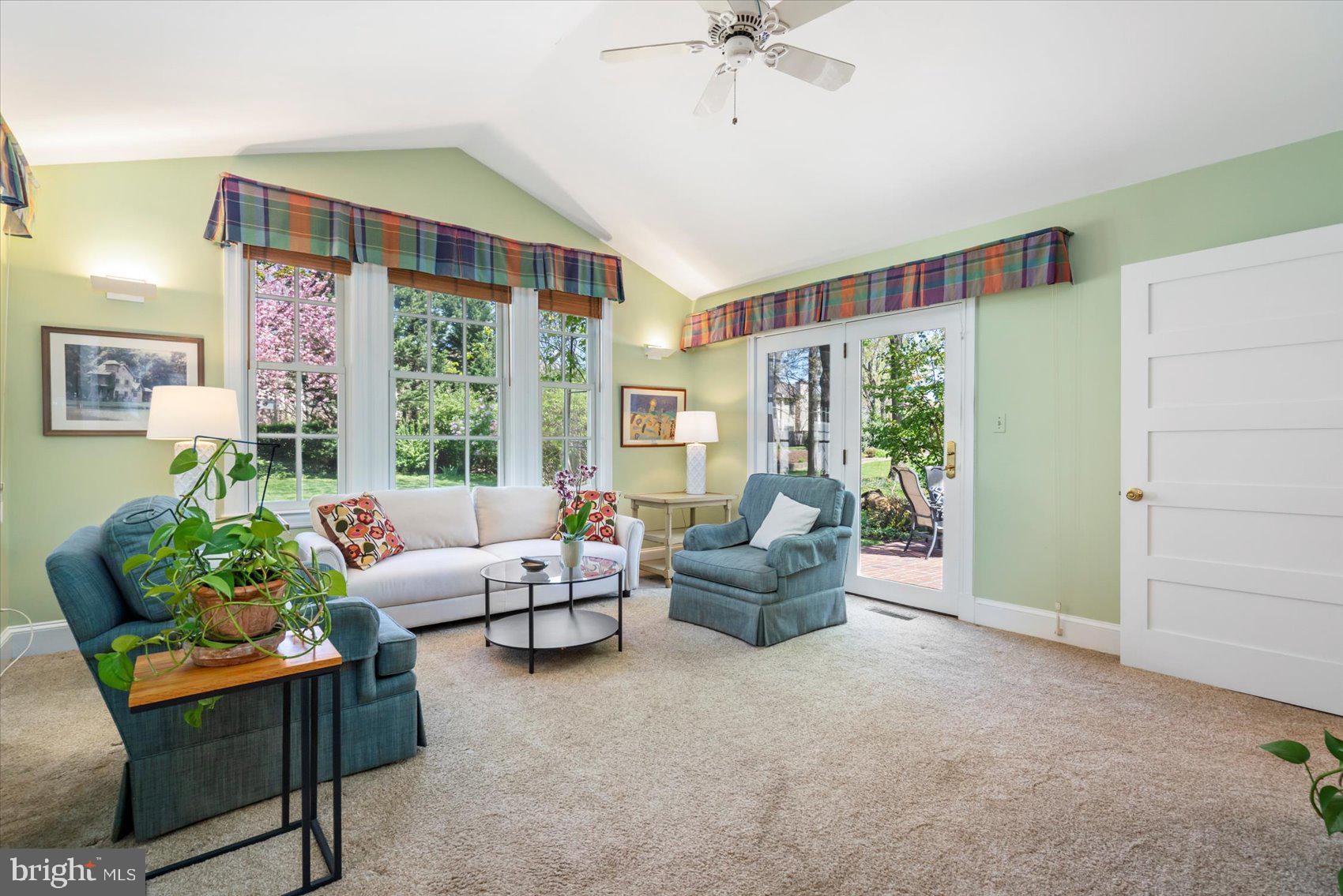 ROLAND PARK - Residential