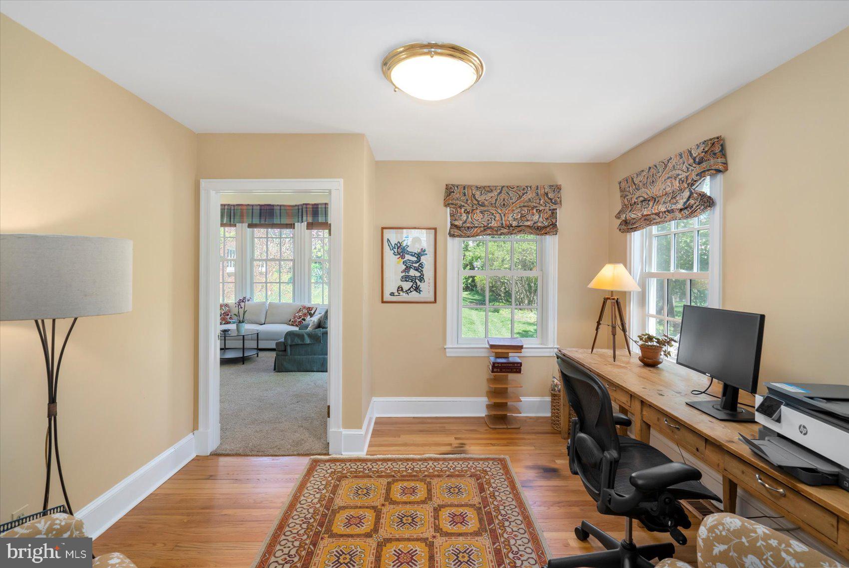 ROLAND PARK - Residential