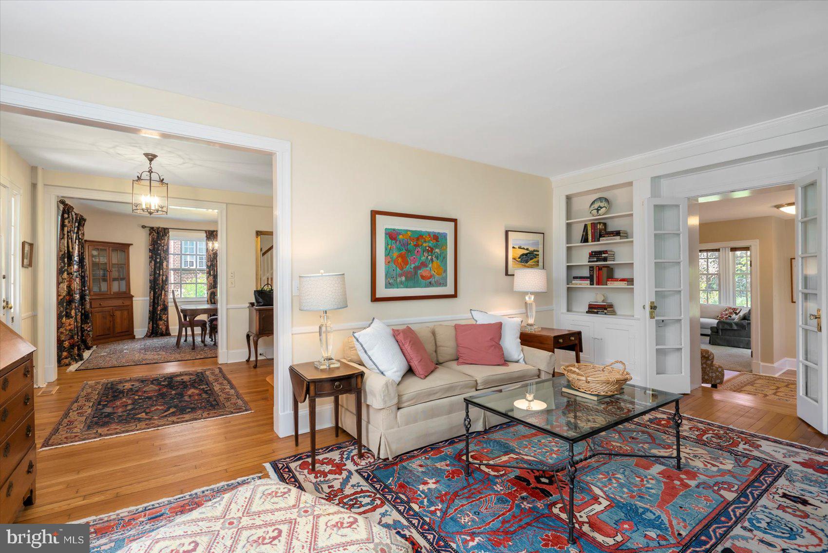 ROLAND PARK - Residential