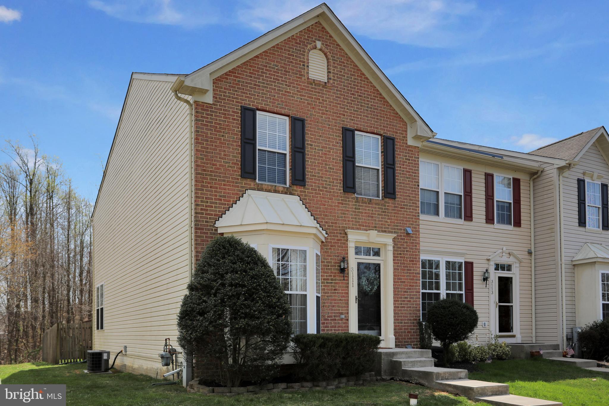 CONSTANT FRIENDSHIP - Residential