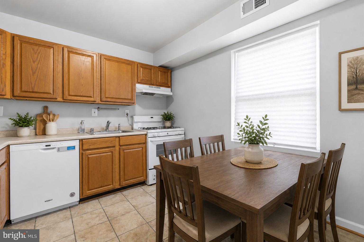 210 43RD ROAD NE 103