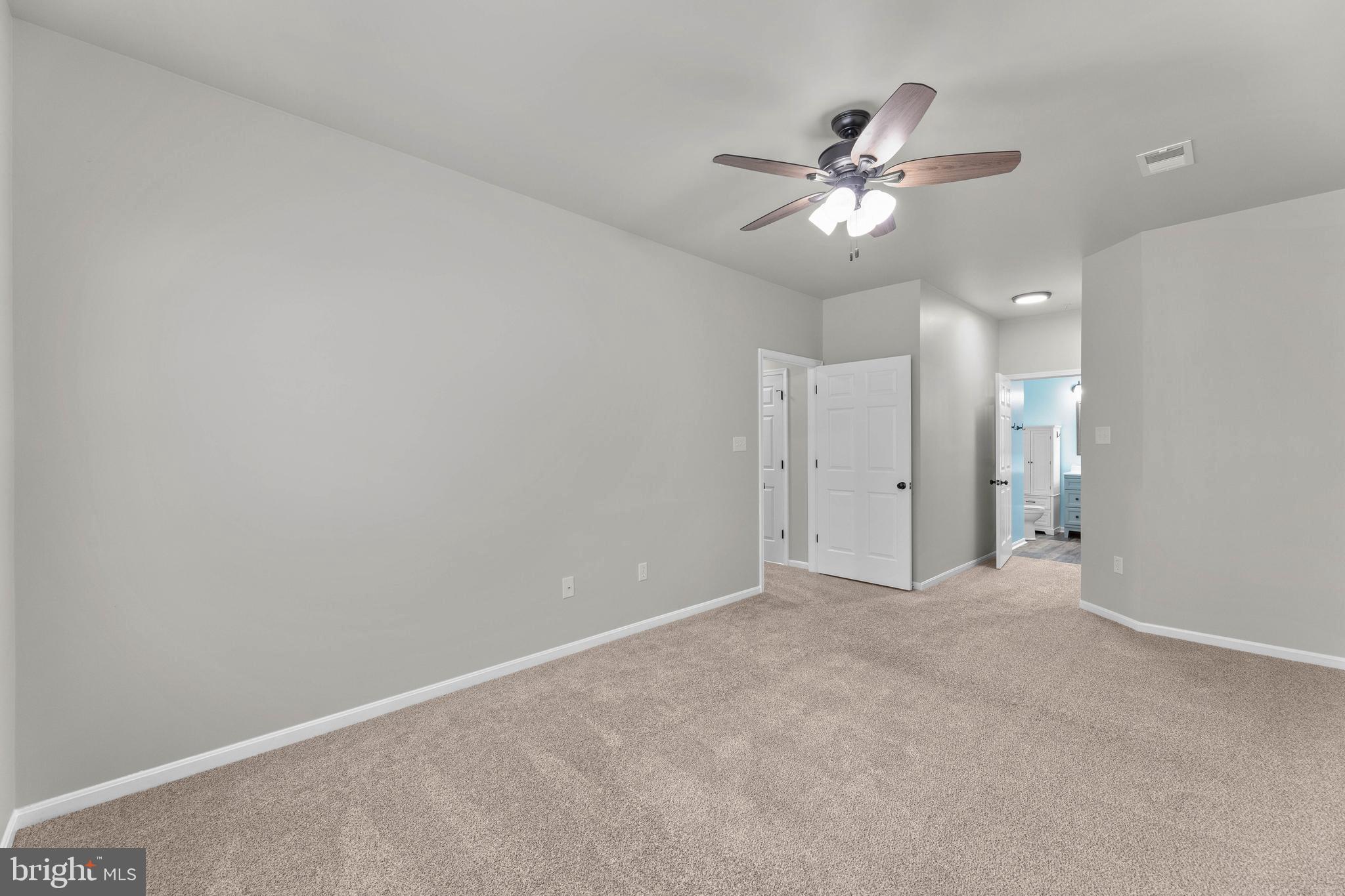 CEDAR GROVE AT CROFTON - Residential