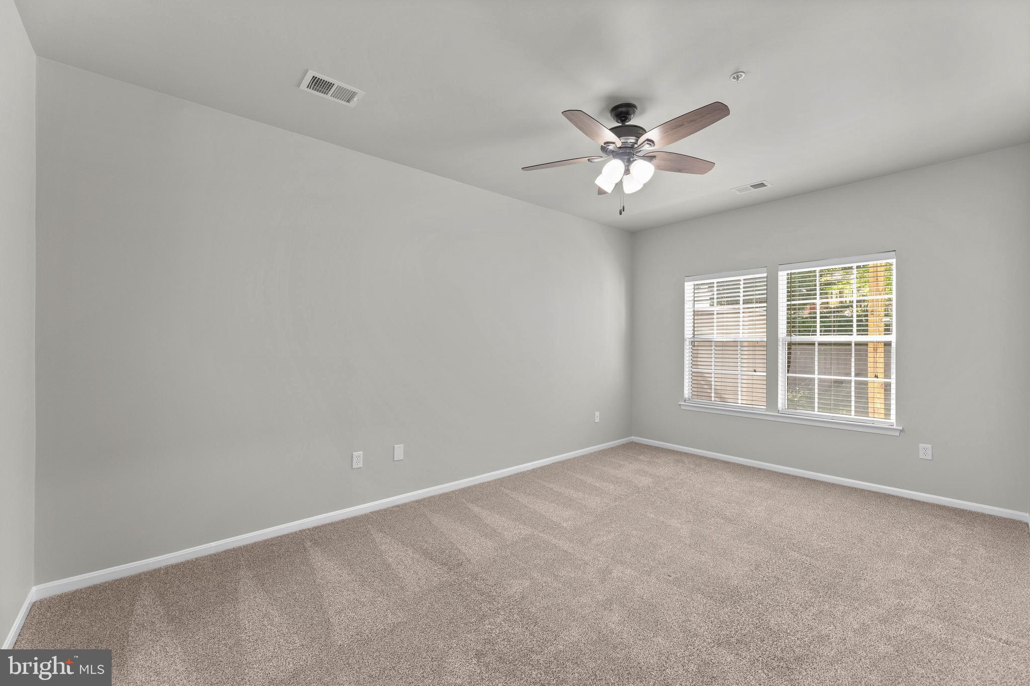 CEDAR GROVE AT CROFTON - Residential