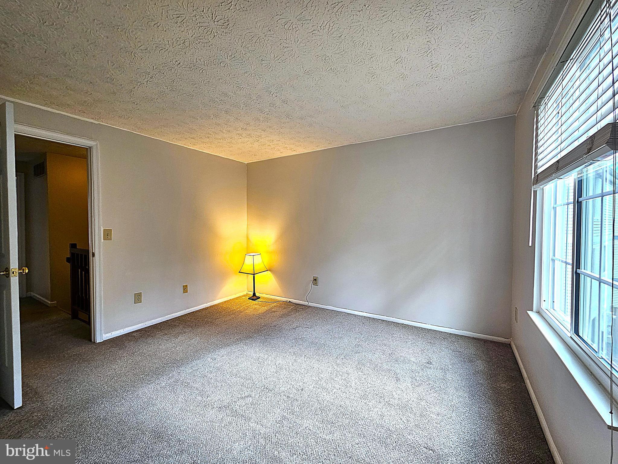 RESTON - Residential Lease