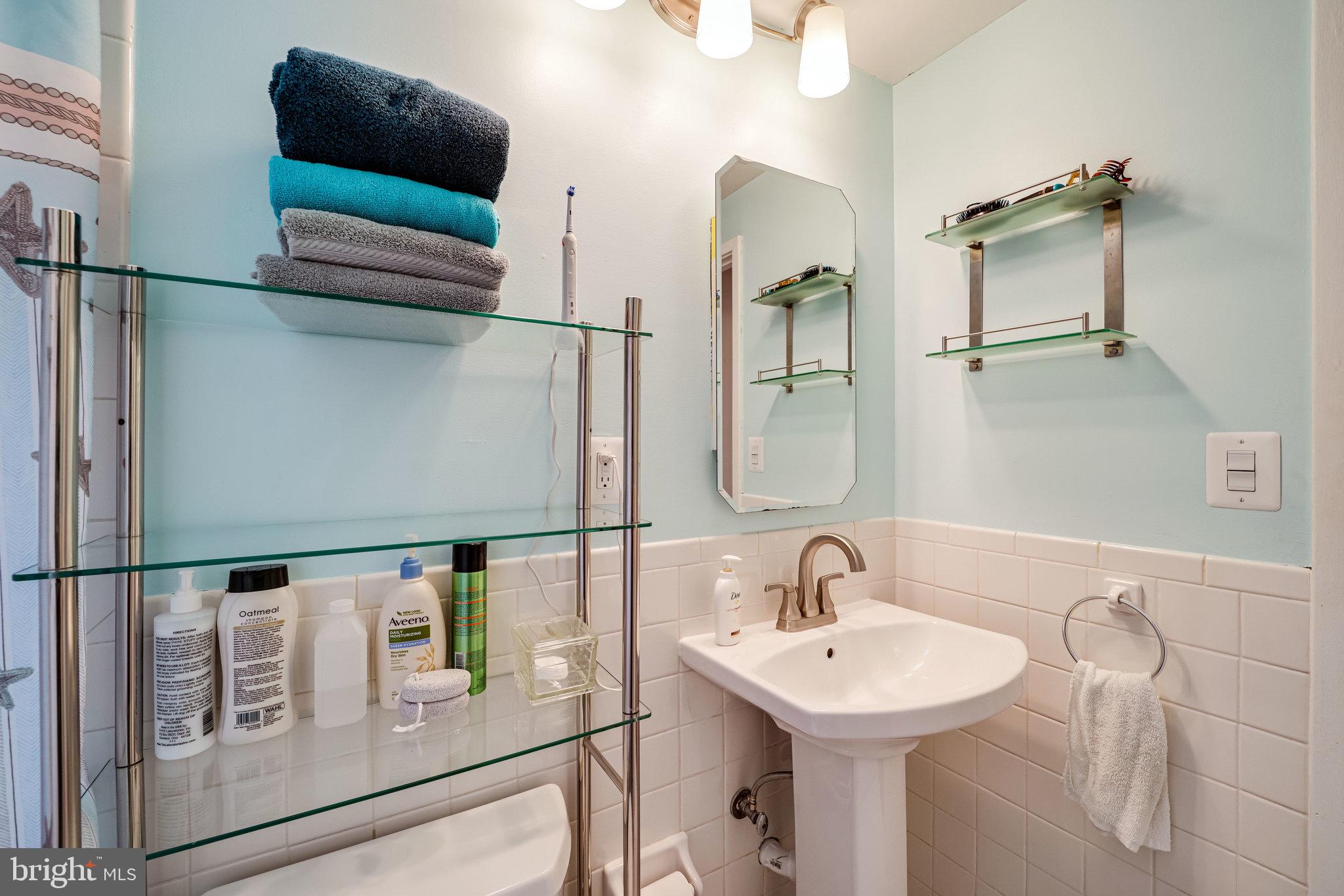 WAKEFIELD - Residential Lease