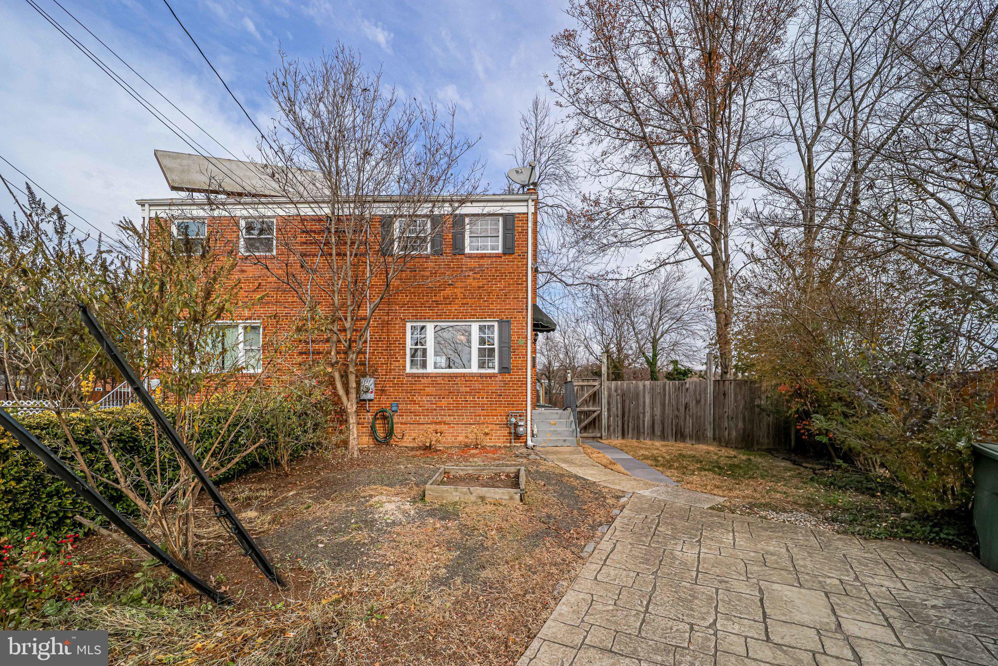 WAKEFIELD - Residential Lease