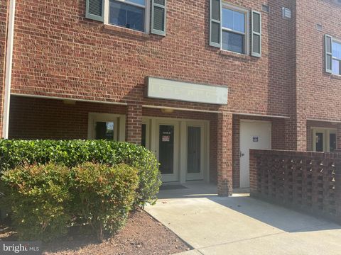 Photo of 1142 Walker Road #A, GREAT FALLS, VA 22066 (MLS # VAFX2272970)