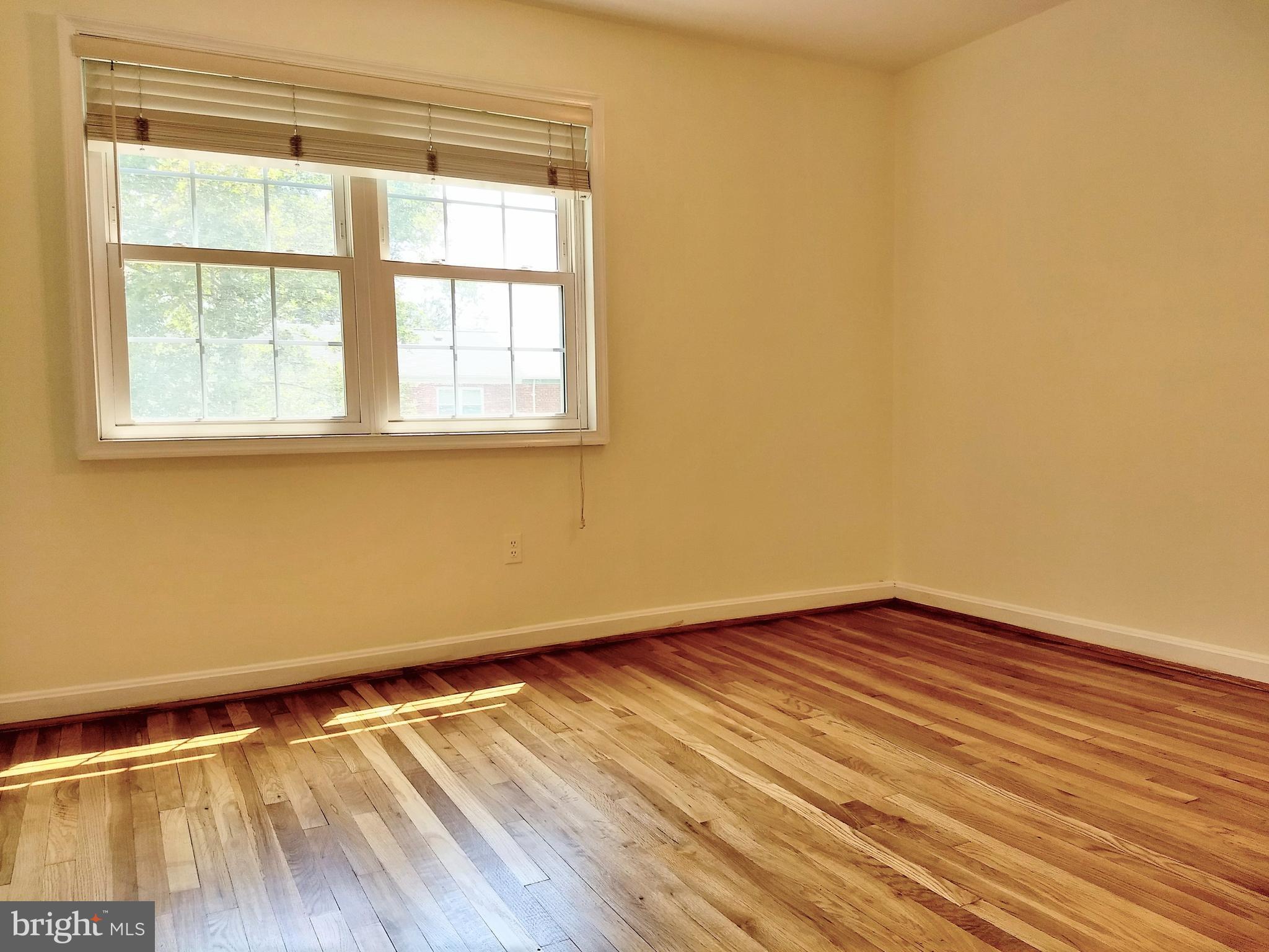 ROSEMONT - Residential Lease